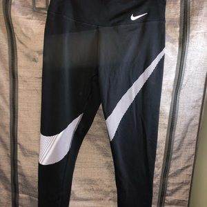 Nine leggings medium